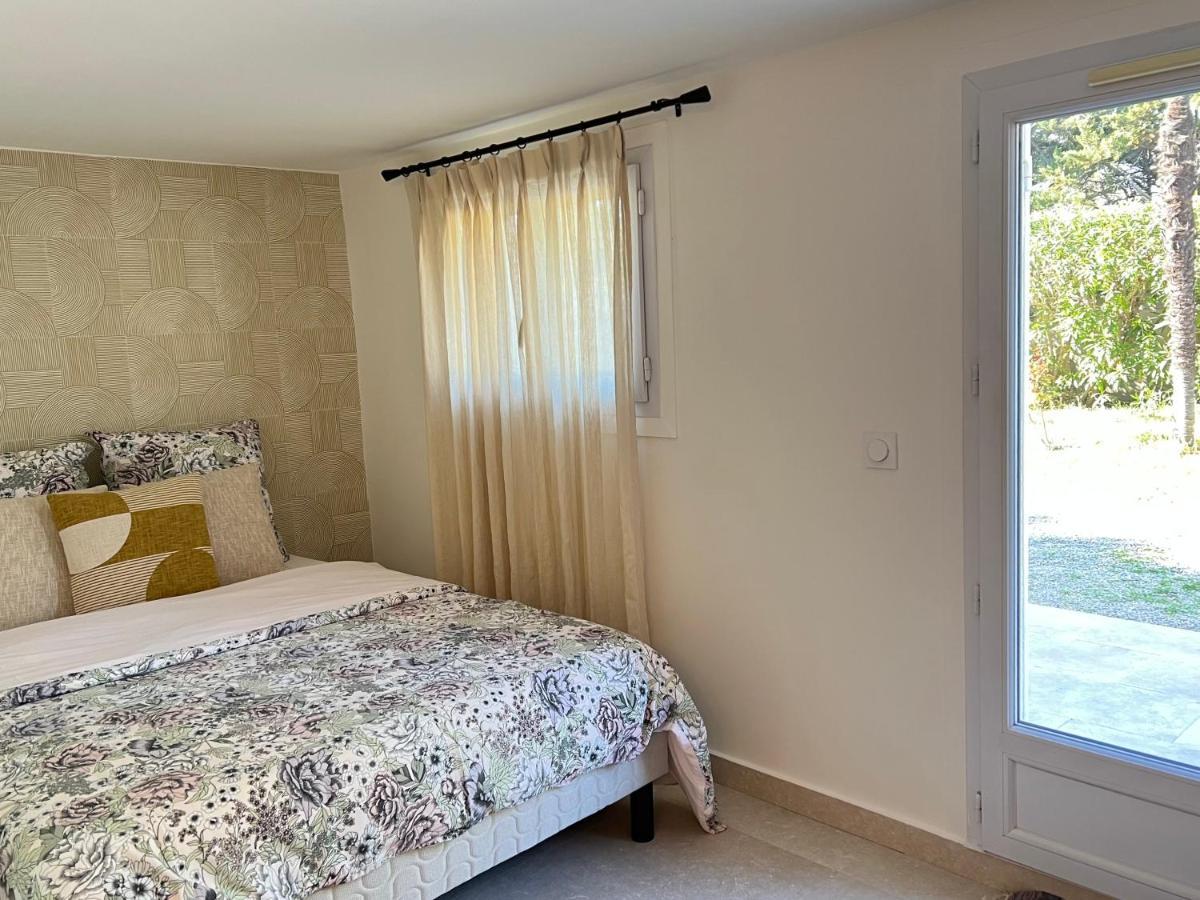 Magnifique Studio Tropezien A 300 M De La Plage سان تروبيه المظهر الخارجي الصورة